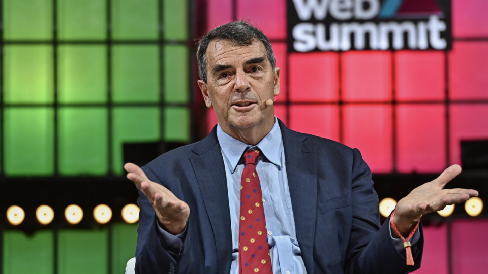 Tim Draper Says Apple and Meta Are 'Irresponsible' for Not Holding Bitcoin