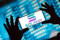 Solana's 5-Year Cup and Handle Coils for Potential 106% Run to Rim: Peter Brandt