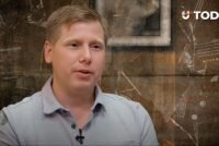 'Crypto King' Barry Silbert Doubles Down on AI Token Poised to Be the Next Zcash (ZEC)